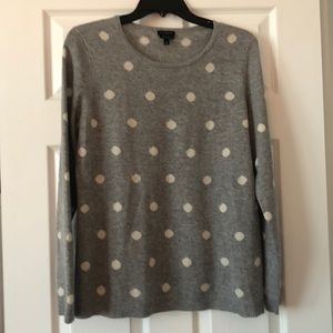 NWOT 100% cashmere grey/ivory polka dot sweater